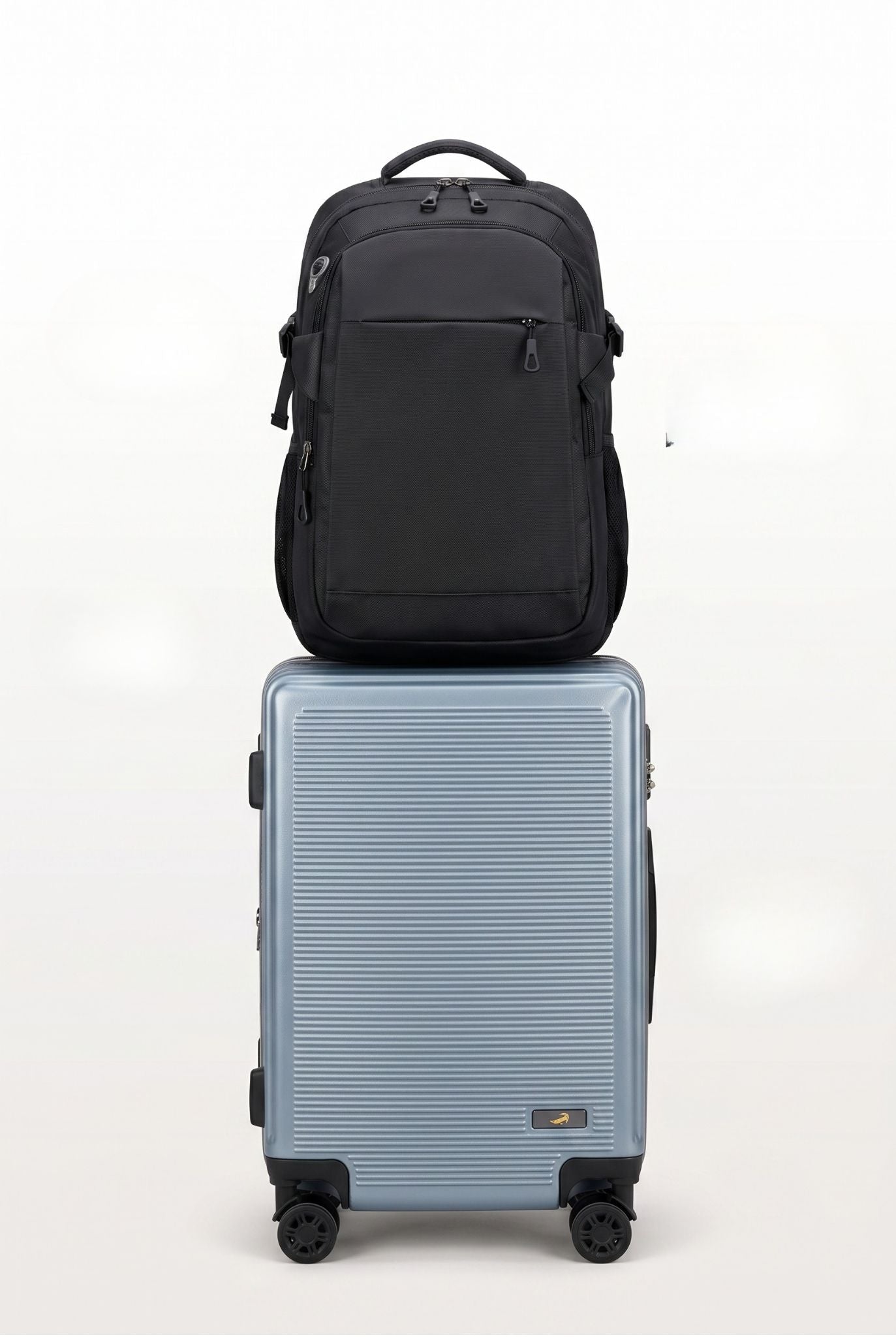 Menloft Backpack FlexPack Smart Travel – men's bag detail view | Durable & Stylish