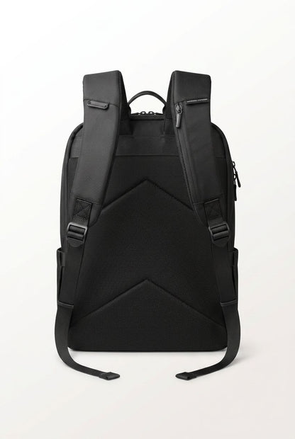 Menloft Backpack KnightVault Organized – men's bag size comparison | Compact design