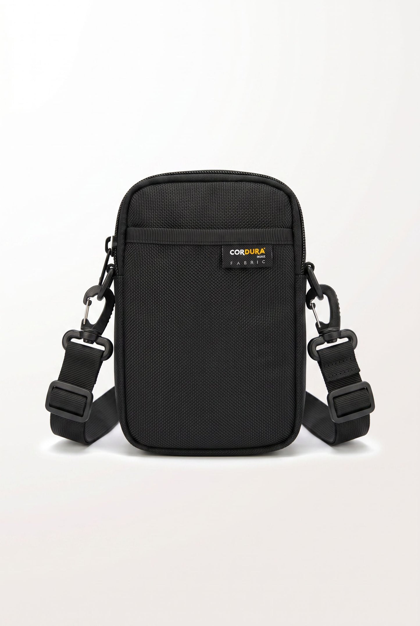 Crossbody NomadCore Cordura – Menloft Premium men's bag | RFID Blocking | Genuine Leather