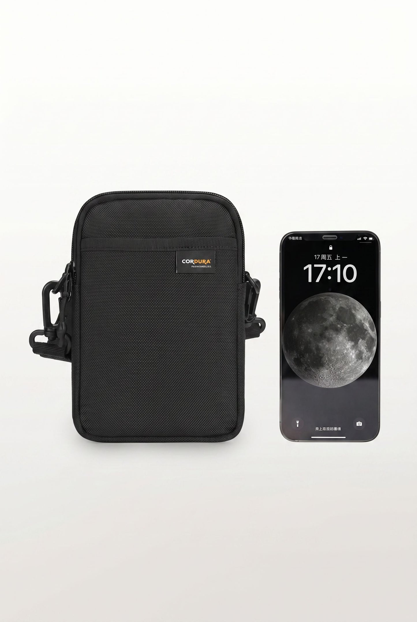 Menloft Crossbody NomadCore Cordura – men's bag side view | Slim & Minimalist