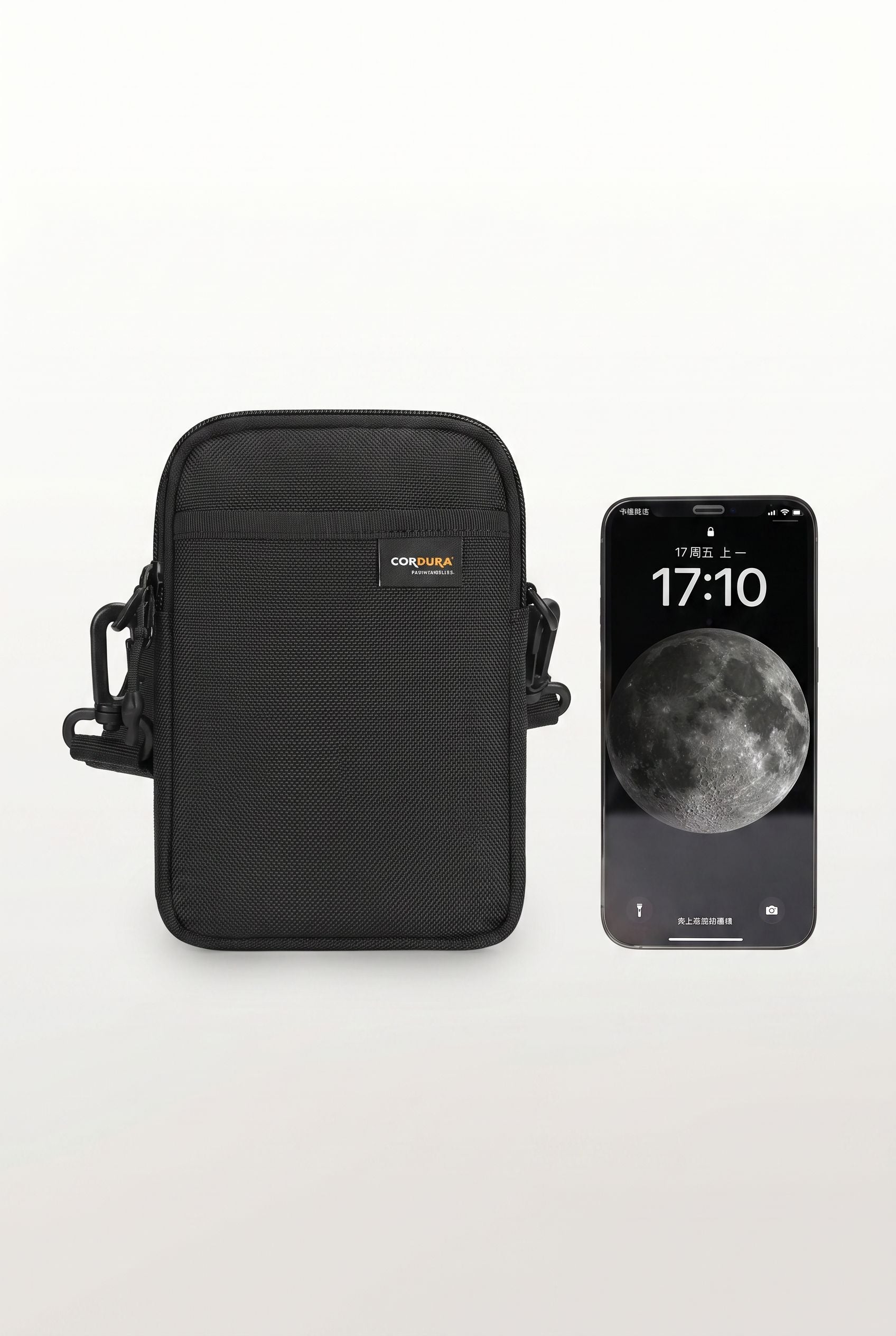Menloft Crossbody NomadCore Cordura – men's bag side view | Slim & Minimalist