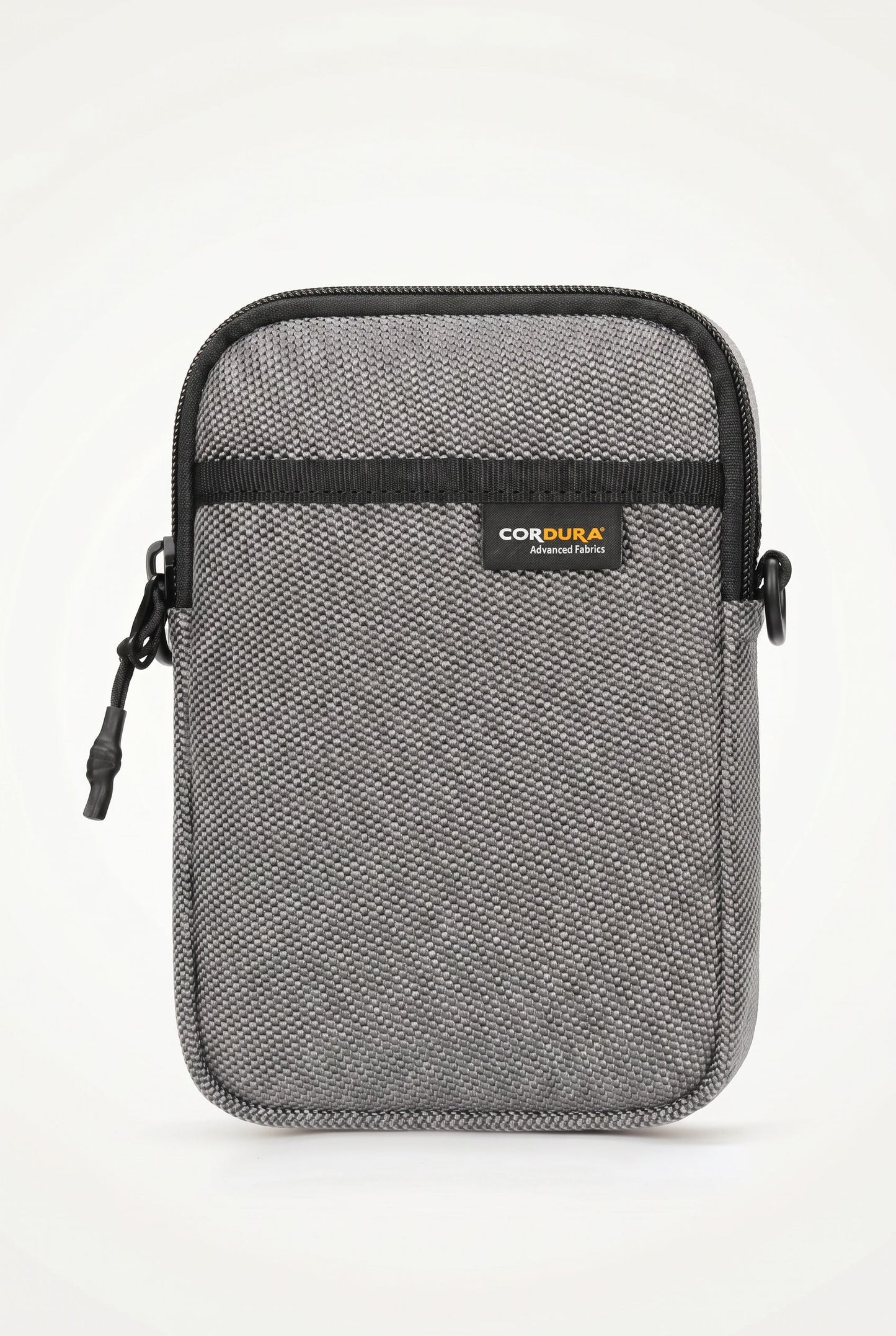 Menloft Crossbody NomadCore Cordura – men's bag size comparison | Compact design