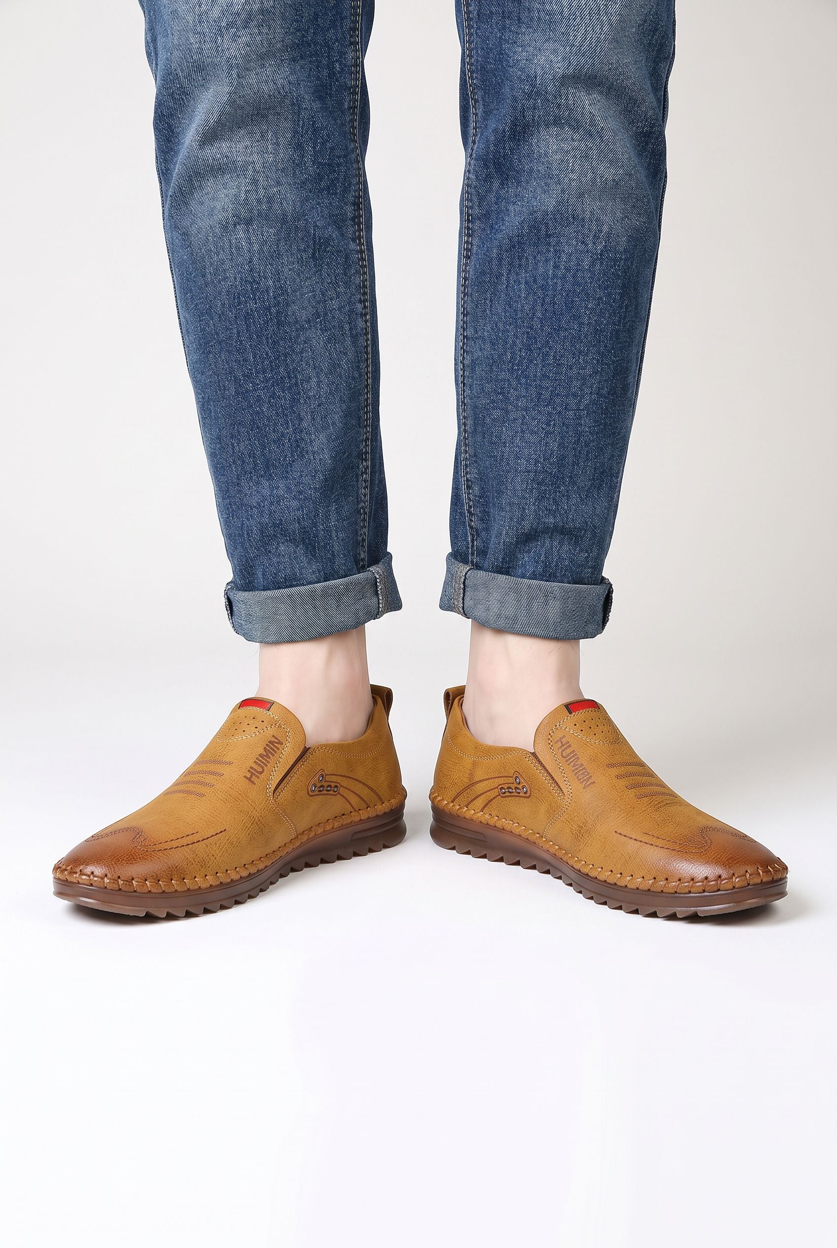 Fashion Men Loafers Lightweight Men's Driving Shoes Brand Anti-Slip Comfortable Flat Shoes Designer Rubber Sole Breathable Shoes