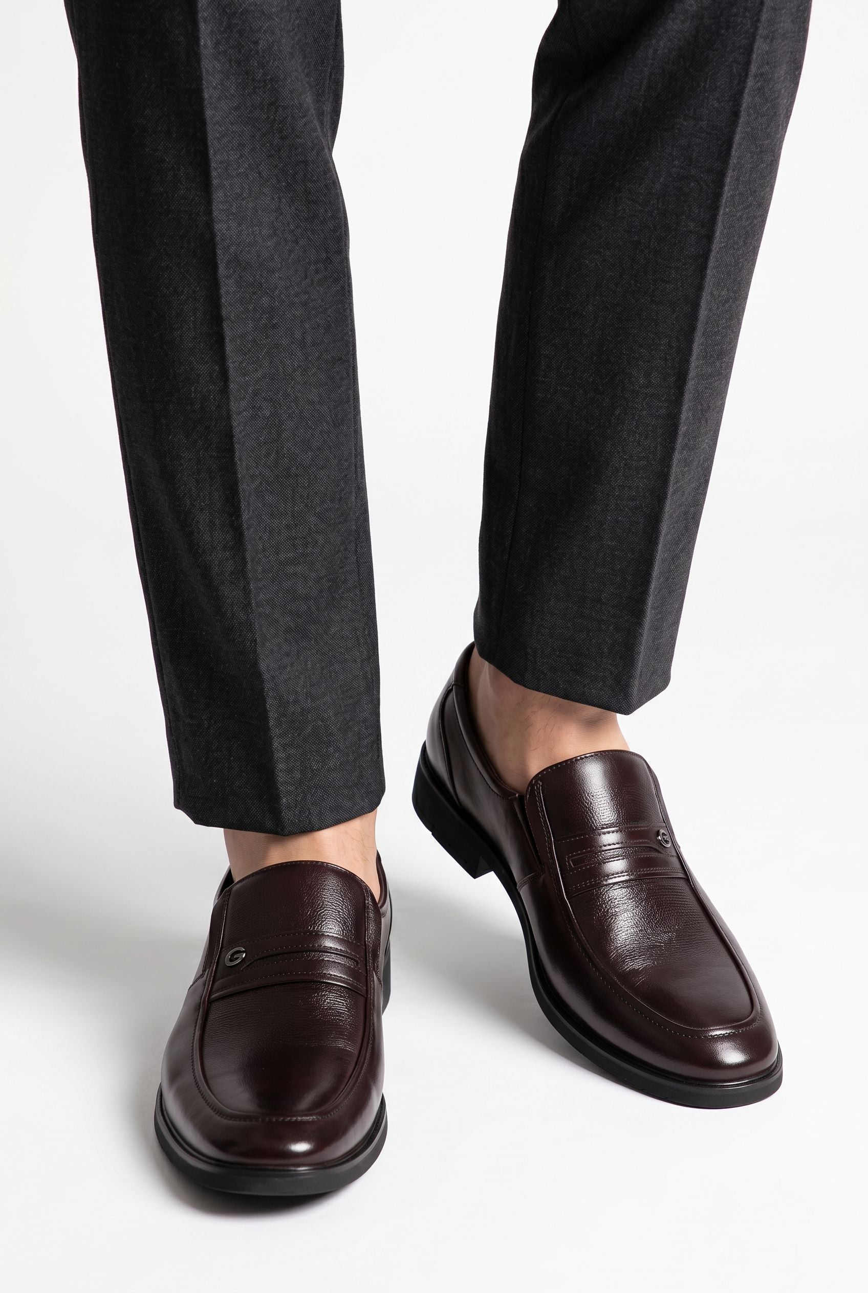 Leather Men Formal Shoes Luxury Brand 2023 Men's Loafers Dress Moccasins Breathable Slip on Black Driving Shoes Plus Size 