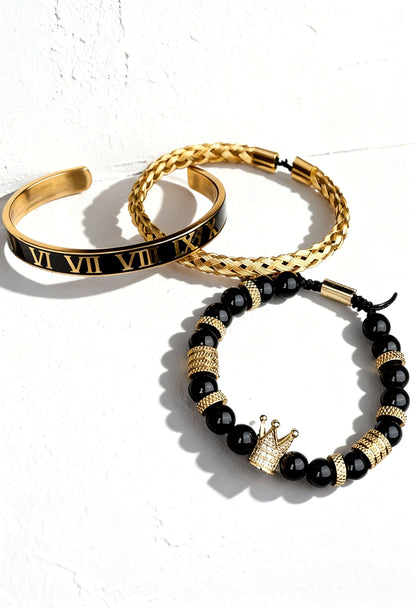 Luxury men's Roman crown charm bracelet made of stainless steel with natural tiger’s eye stone. Elegant masculine jewelry with royal crown design, perfect for modern men who appreciate premium accessories and timeless style.