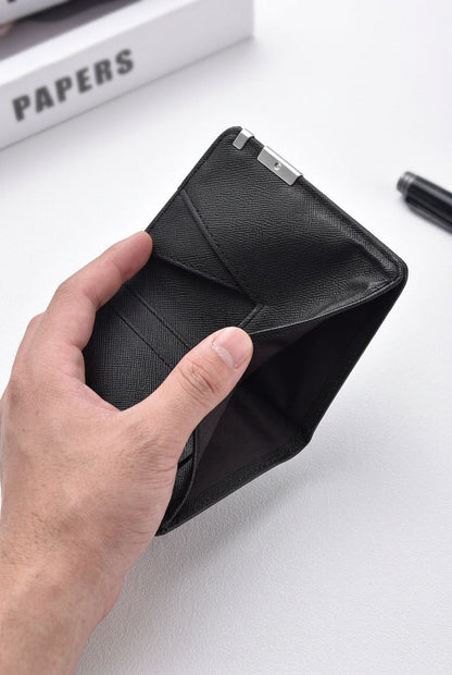 Men's Slim Leather Card Holder AuraFold – Elegant Minimalist Wallet Side Profile