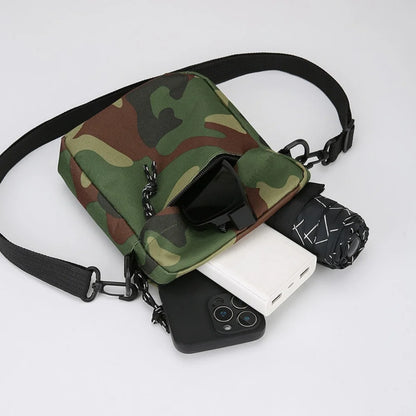 Herren Umhängetasche, kleine quadratische Nylon-Camouflage-Umhängetasche, minimalistisches Design, leicht, lässig, Reißverschluss, Kuriertasche