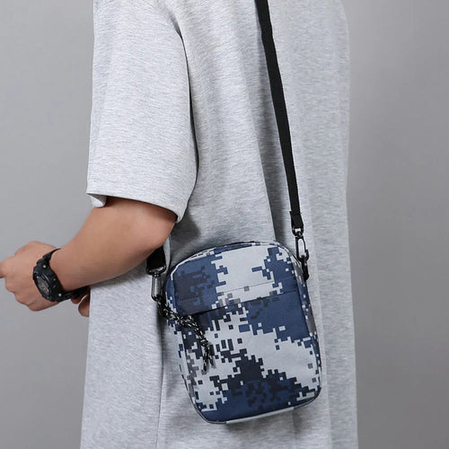 Herren Umhängetasche, kleine quadratische Nylon-Camouflage-Umhängetasche, minimalistisches Design, leicht, lässig, Reißverschluss, Kuriertasche