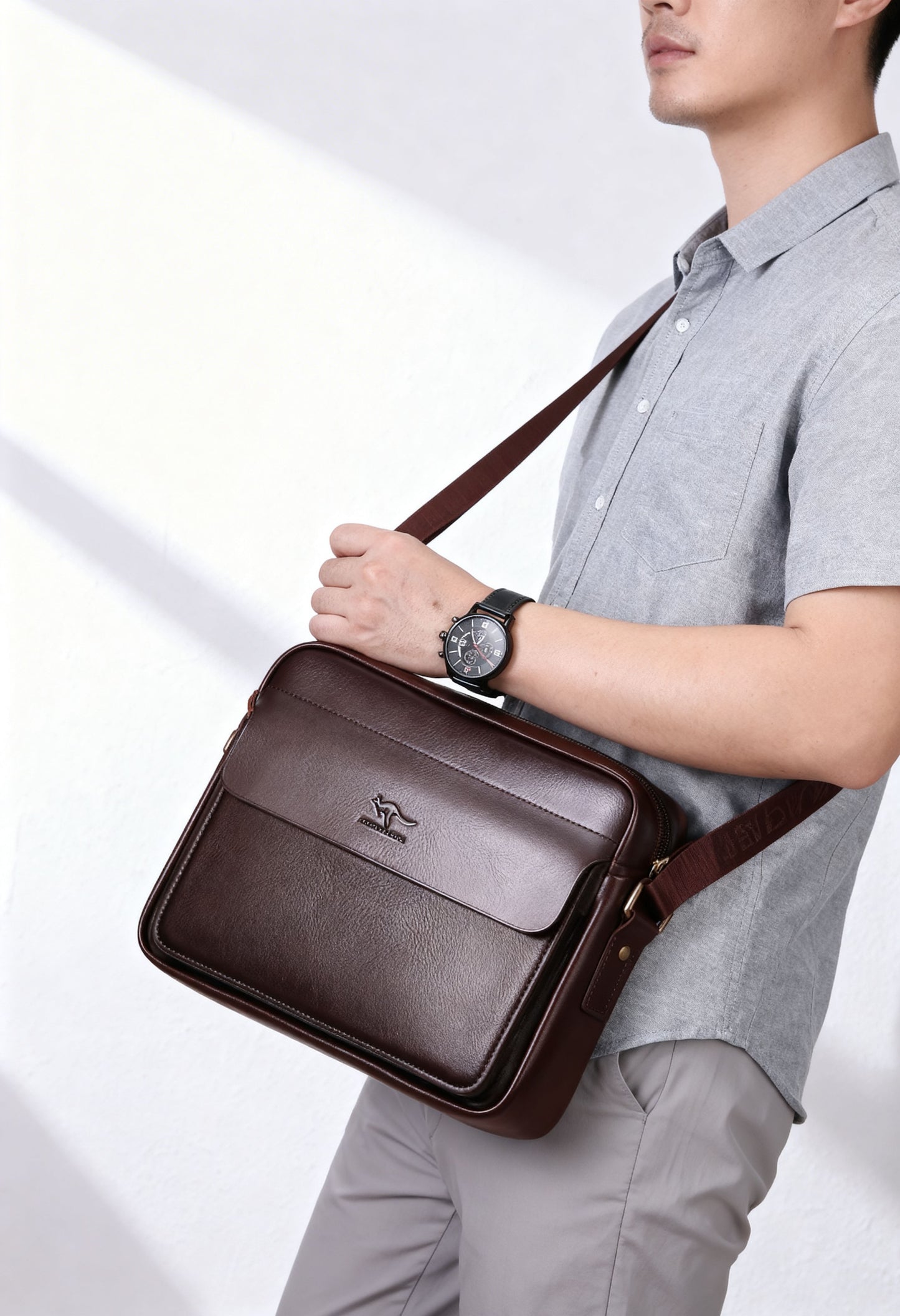 Sophisticated Men's Crossbody Business Bag - Interior Pockets and Organization