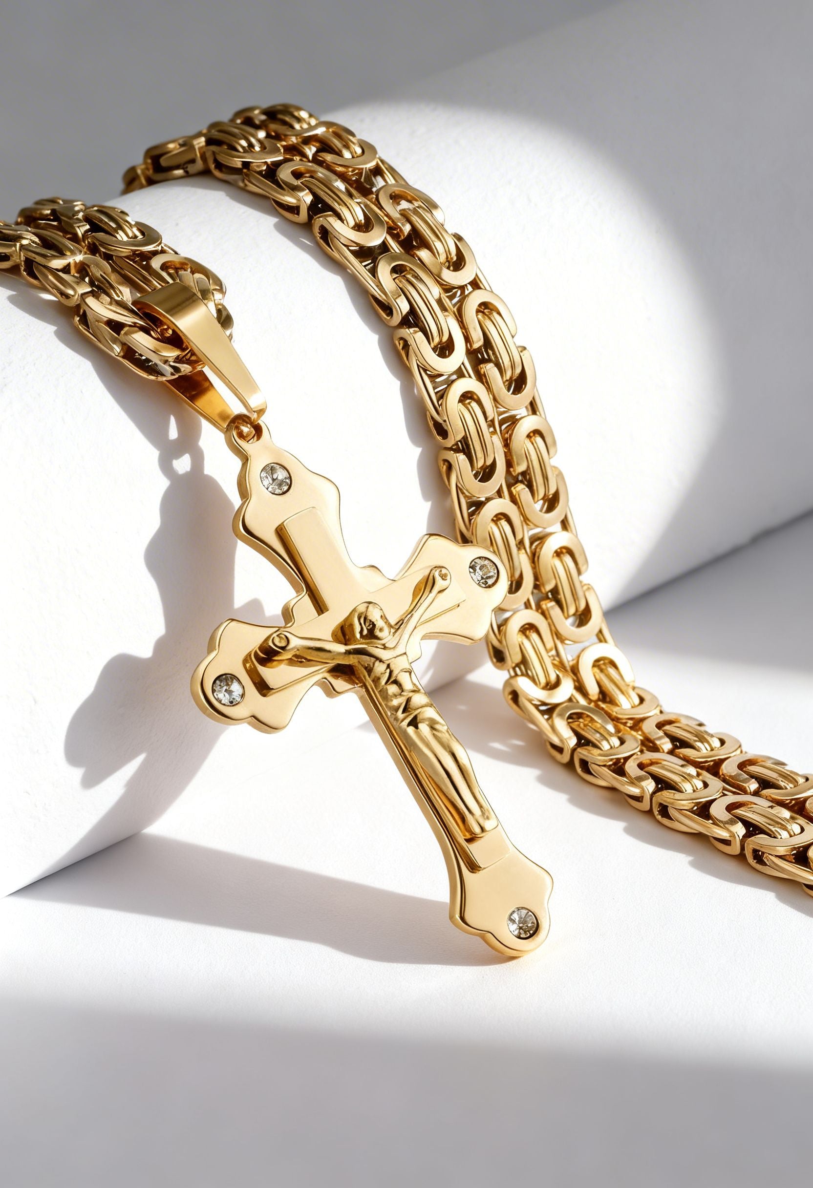 Men's New Cross Pendant Sweater Chain Accessory Handmade Necklace in Gold Plated