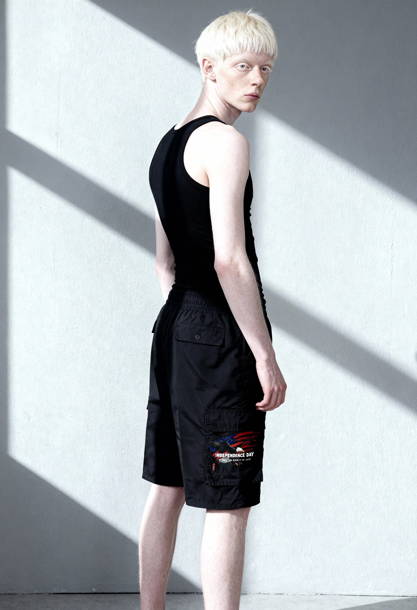 Men's Patriotic Cargo Shorts Set with Zipper Pockets