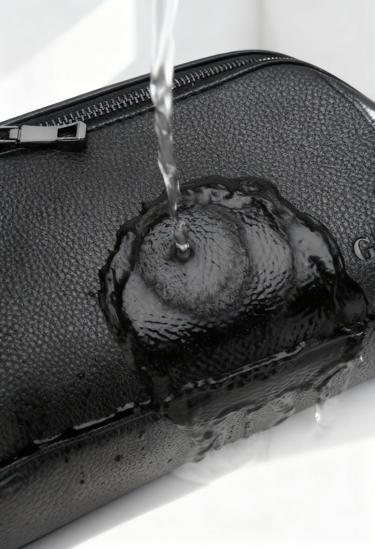 Crossbody Bag ZipCarry Urban — New Style Handbag for Business - Interior Pockets and Organization