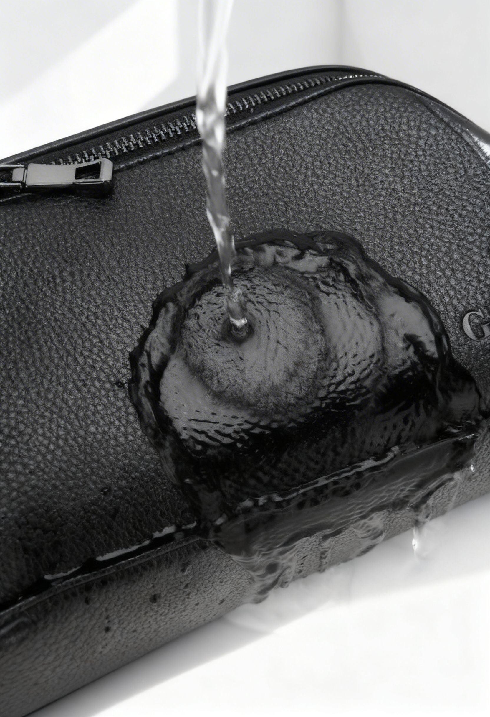 Crossbody Bag ZipCarry Urban — New Style Handbag for Business - Interior Pockets and Organization