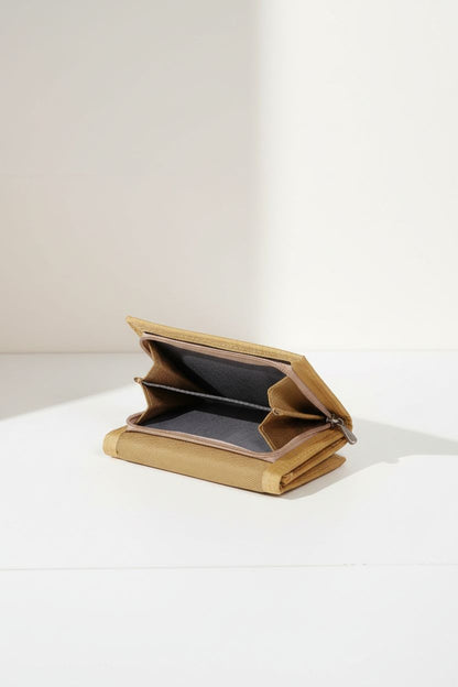 High-Quality Canvas Trifold Wallet for Men – Strong, Durable & Organized for Daily Essentials