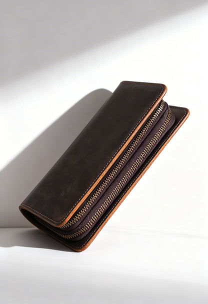 Detail of the genuine leather texture on the vintage clutch wallet