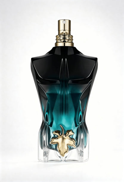 men’s intense fragrance spray close-up Menloft