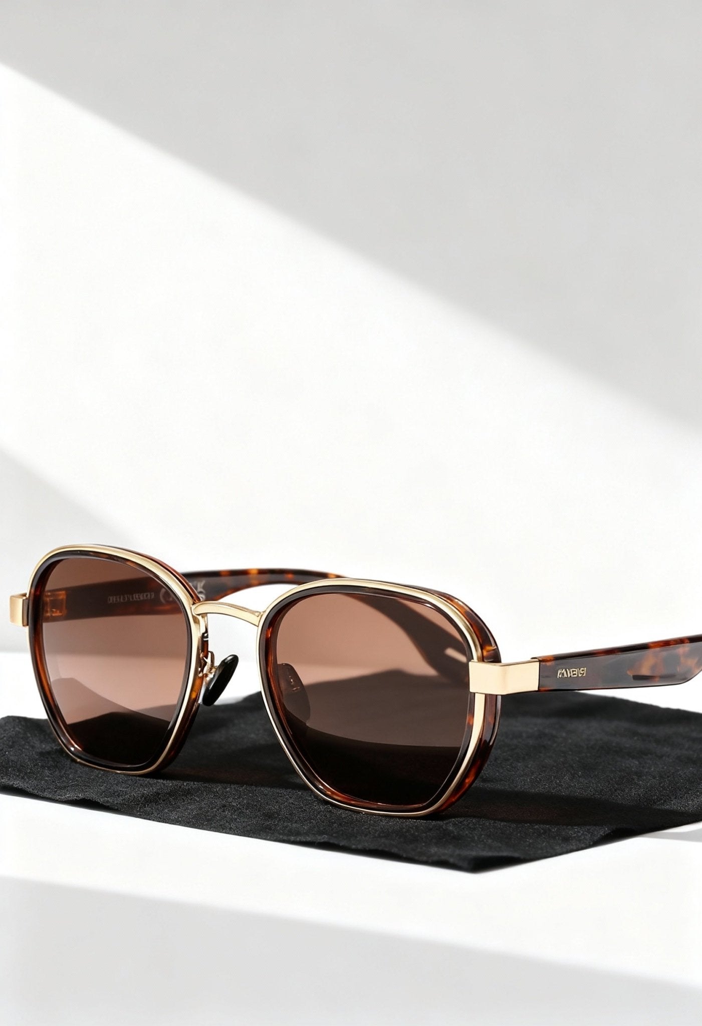 KINGSEVEN Men's Fashion Round Frame Glasses - Menloft