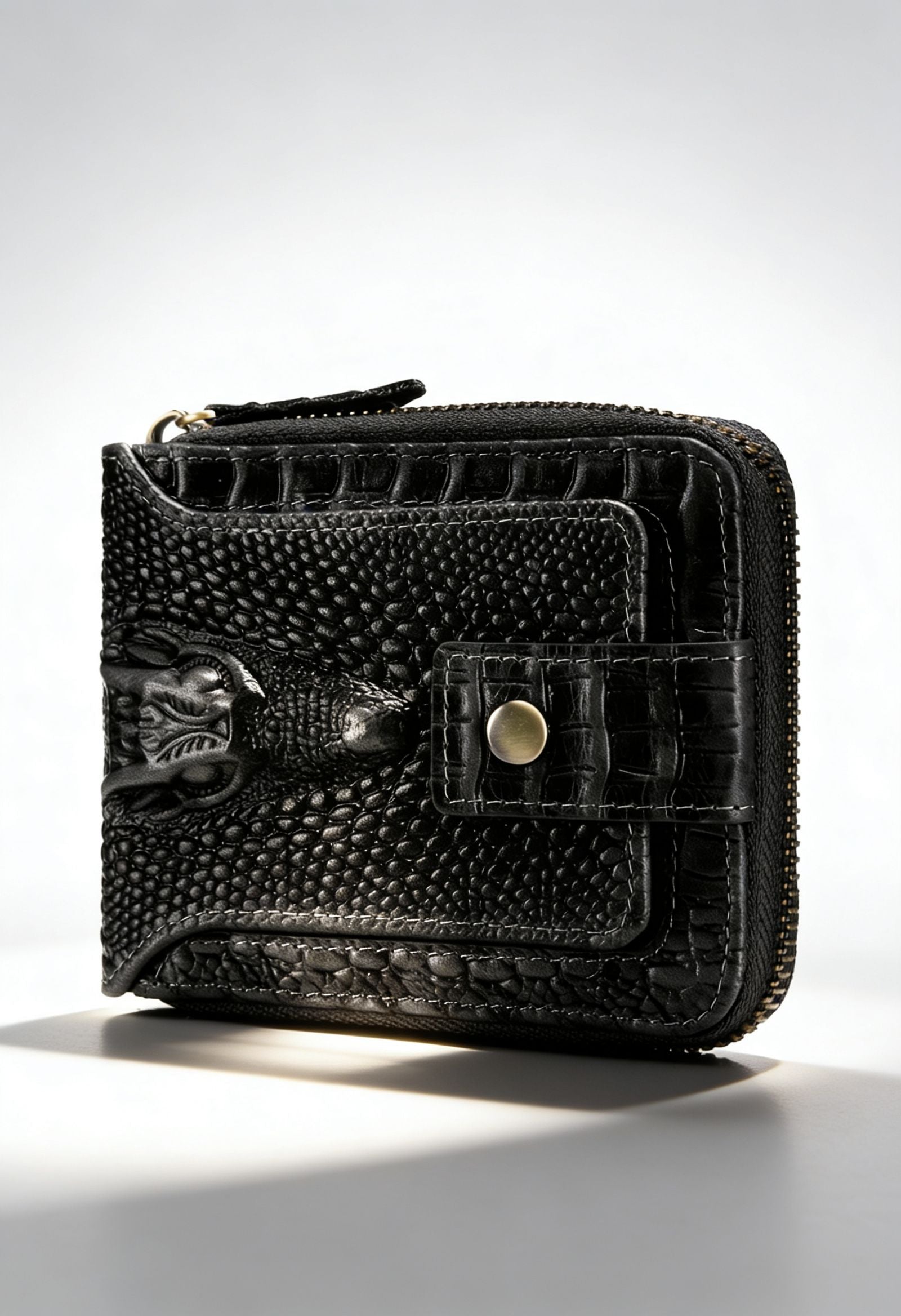 STEELLION Vintage Wallet Side View — Slim Horizontal Design