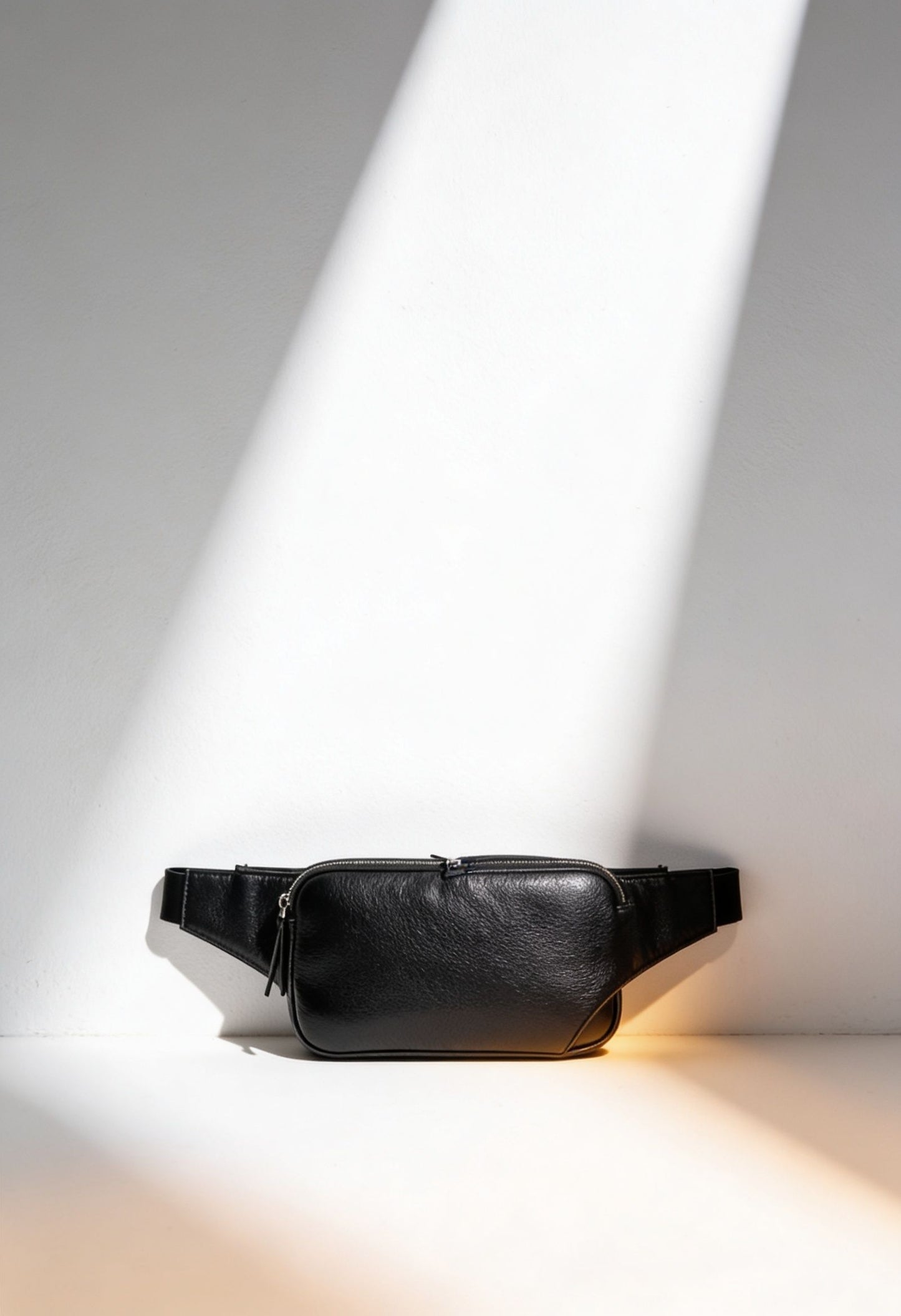 Elegant Crossbody Bag for Men — Adjustable Shoulder Strap