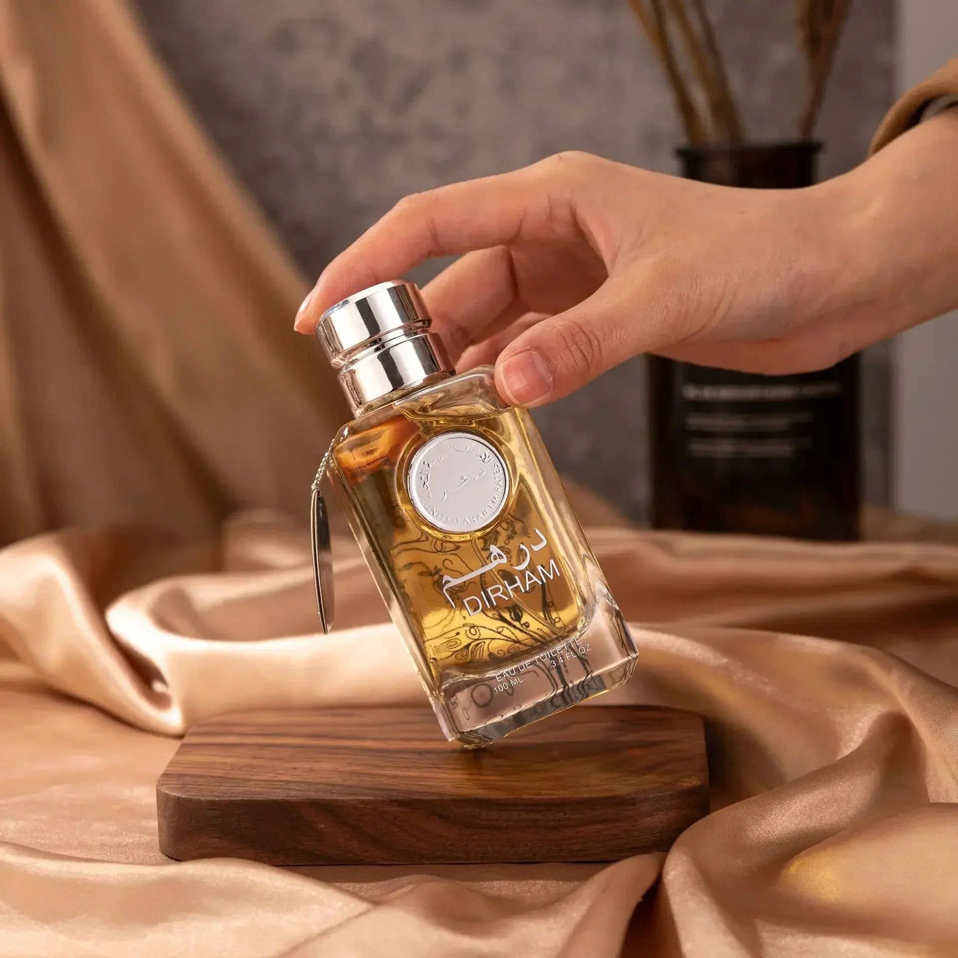 Oriental Elegance: Long - Lasting Men's Perfume for Confidence - MENLOFT LLC